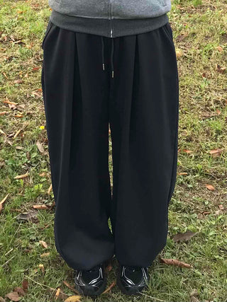 Elastic Waist Pleated Wide Jogger Pants