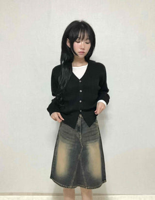 Subtle Plain Knit Cardigan