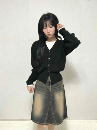 Subtle Plain Knit Cardigan