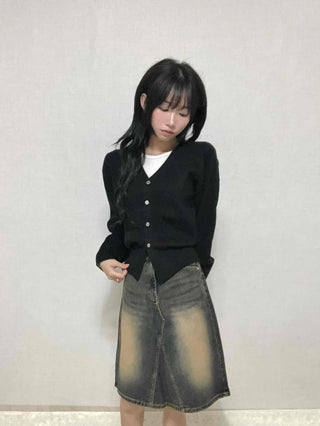 Subtle Plain Knit Cardigan