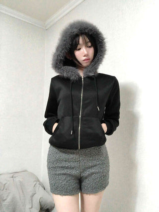 Loose Fit Boucle Knit Pocket Elastic Waist Shorts