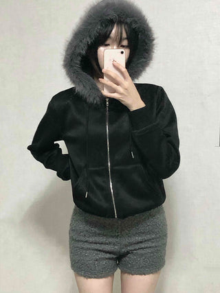 Loose Fit Boucle Knit Pocket Elastic Waist Shorts