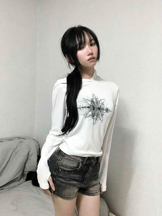 Distressed Vintage Washed Rolled-up Denim Shorts