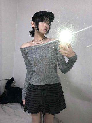 Cable Off-Shoulder Slim Fit Ribbed Knit