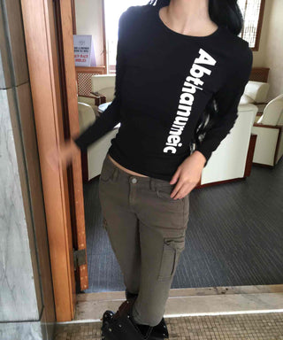 Urban Street Diagonal Lettering Slim Fit Round T-shirt