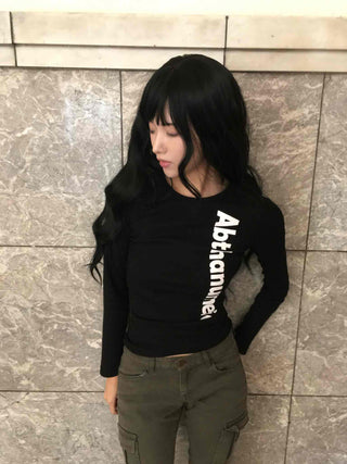Urban Street Diagonal Lettering Slim Fit Round T-shirt
