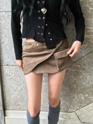 Pocket Detail Low-Rise Suede Slim Mini Skirt