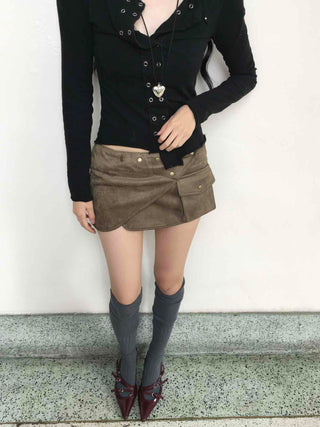 Pocket Detail Low-Rise Suede Slim Mini Skirt