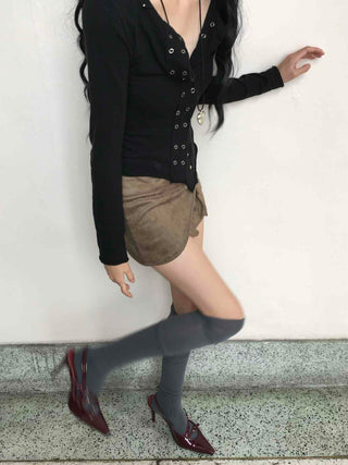 Pocket Detail Low-Rise Suede Slim Mini Skirt