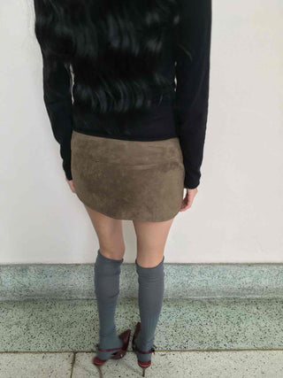 Pocket Detail Low-Rise Suede Slim Mini Skirt