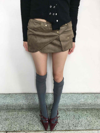 Pocket Detail Low-Rise Suede Slim Mini Skirt