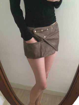 Pocket Detail Low-Rise Suede Slim Mini Skirt