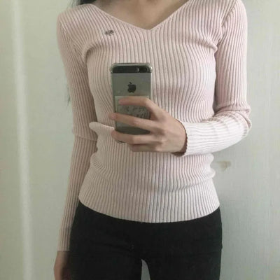 Ribbed Deep V-Neck Slim Fit Knit
