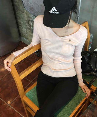 Ribbed Deep V-Neck Slim Fit Knit