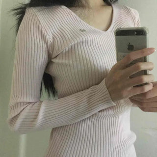 Ribbed Deep V-Neck Slim Fit Knit