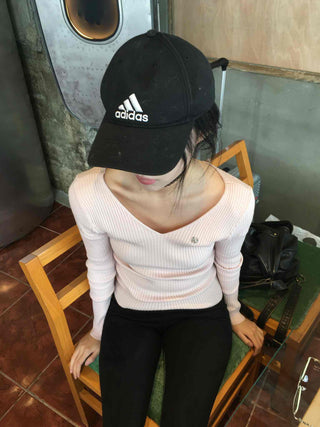 Ribbed Deep V-Neck Slim Fit Knit