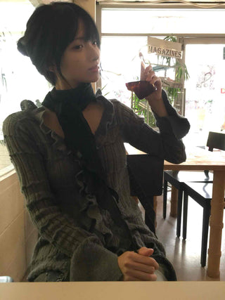 Vintage Ruffle Knit Cardigan