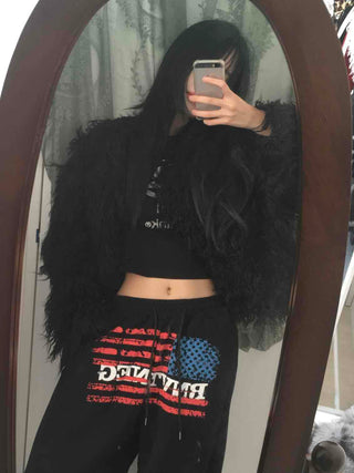 Chic Feather Detail Voluminous Crop Jacket