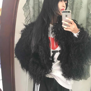 Chic Feather Detail Voluminous Crop Jacket
