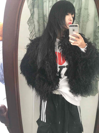 Chic Feather Detail Voluminous Crop Jacket