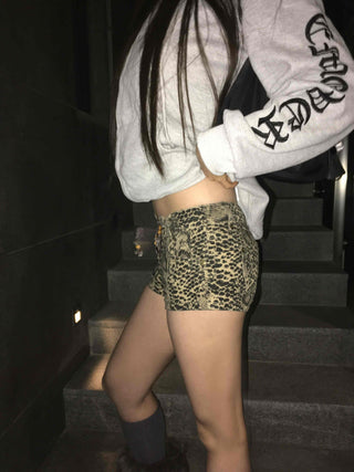 Street leopard velvet tight mini shorts