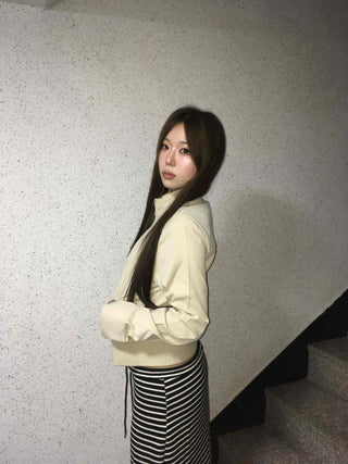 Minimal slim-fit knit zip-up cardigan