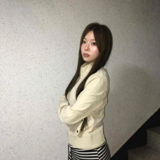 Minimal slim-fit knit zip-up cardigan
