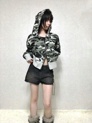 Punk Studded Damaged Cut Low-Rise Denim Shorts