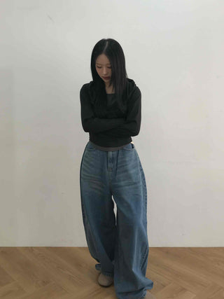 Soft Modal Shirred Puff Slim Fit Round Long Sleeve Tee