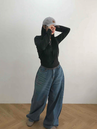 Soft Modal Shirred Puff Slim Fit Round Long Sleeve Tee