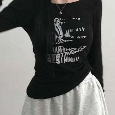 Vintage Lettering Graphic Slim Fit Round Long Sleeve Tee
