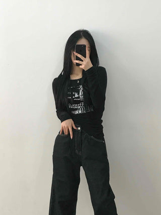 Vintage Lettering Graphic Slim Fit Round Long Sleeve Tee