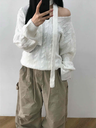 Wide V-Neck Loose Cable Knit