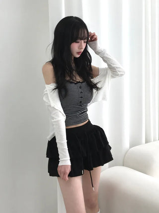 Myo Button Sleeveless Crop Tank Top