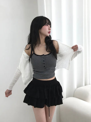 Myo Button Sleeveless Crop Tank Top