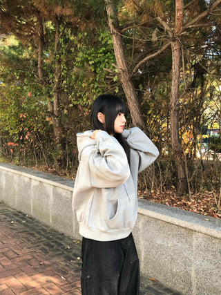 Soft Mood Loose Fit Kangaroo Pocket Fleece-Lined Hoodie