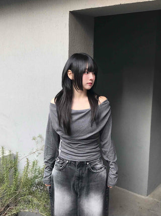 Drape Slouch Off-Shoulder Slim Fit Long Sleeve Tee