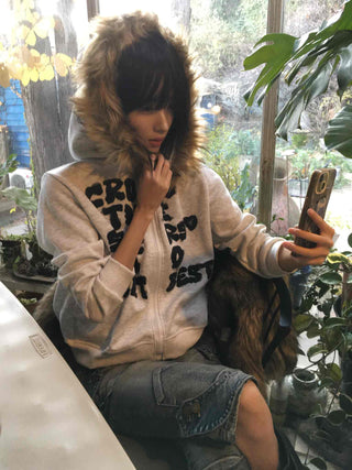 Street Lettering Fur Zip-up Hoodie