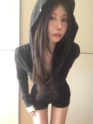 Modern Slim Fit V-Neck Crop Long Sleeve T-Shirt