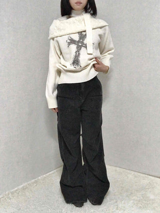 Vintage Cross Print Loose Fit Off-Shoulder Knit