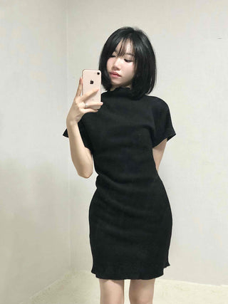 Chic Turtleneck Slim Fit Short Sleeve Mini Dress