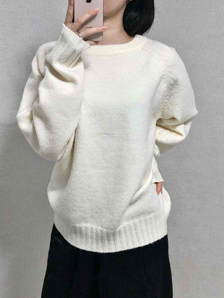 Wool Blend Round Neck Cable Knit