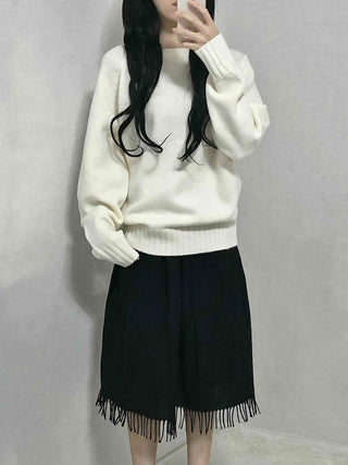 Wool Blend Round Neck Cable Knit