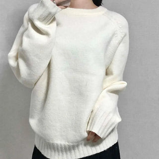 Wool Blend Round Neck Cable Knit