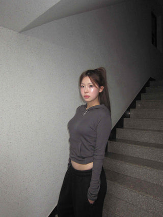 Slim Crop Hoodie