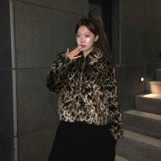 Animal fur half-zip collar jacket