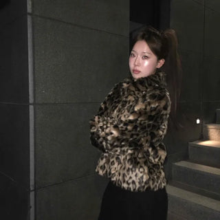 Animal fur half-zip collar jacket