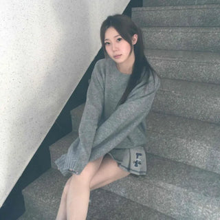 Heavy Oversized Raglan Neckline Loose Knit