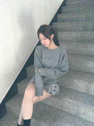 Heavy Oversized Raglan Neckline Loose Knit