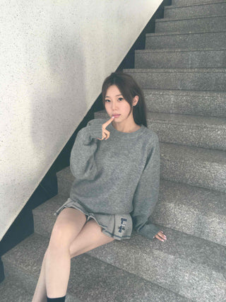 Heavy Oversized Raglan Neckline Loose Knit
